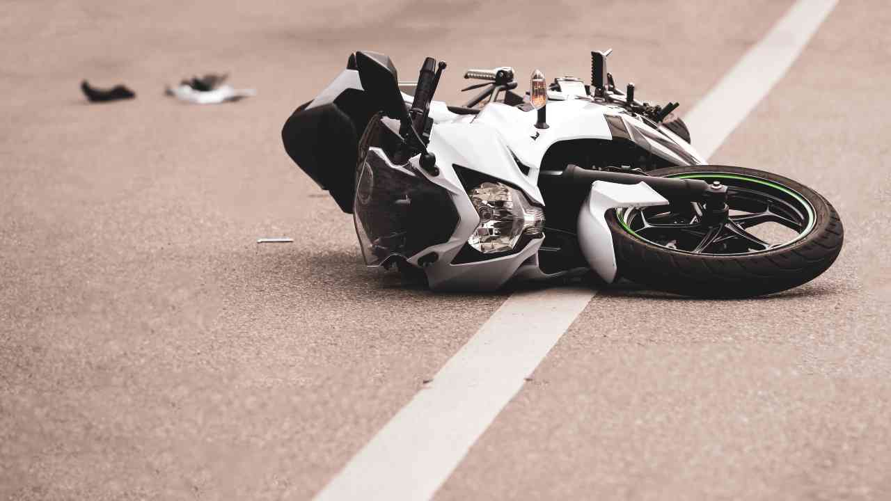 Reggio Calabria incidente moto morto