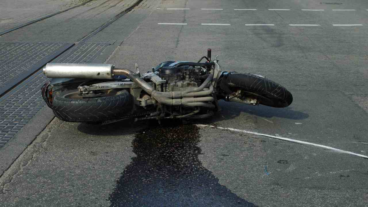 San Bonifacio incidente moto morto 31enne Polistena